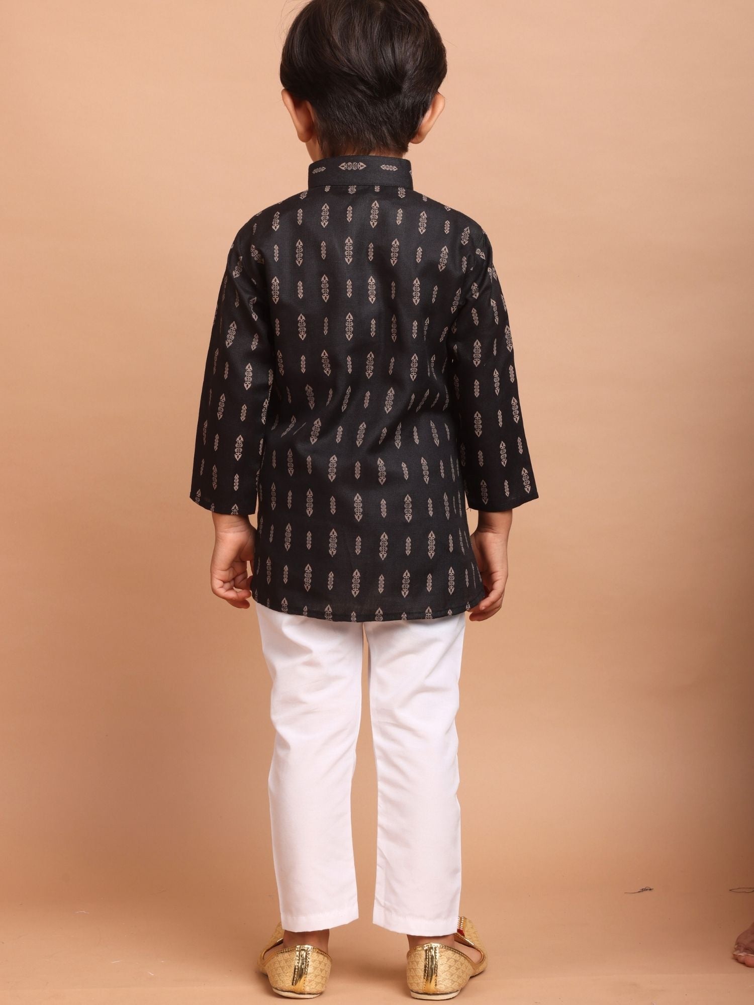 Jade Black Long Sleeves Cotton Printed Kurta Top