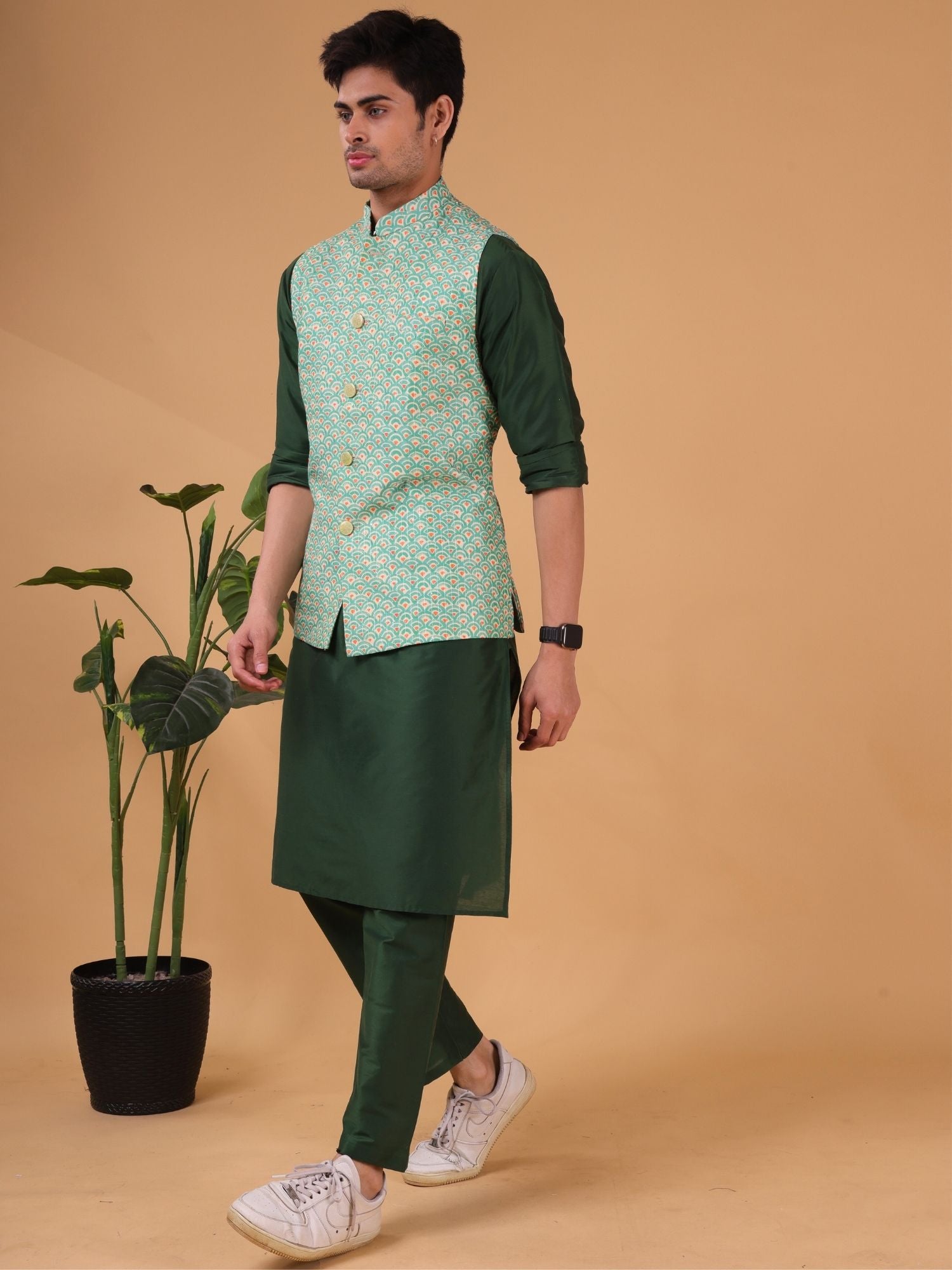 Tropical Green Solid Pattern Cotton Silk Kurta Jacket Set