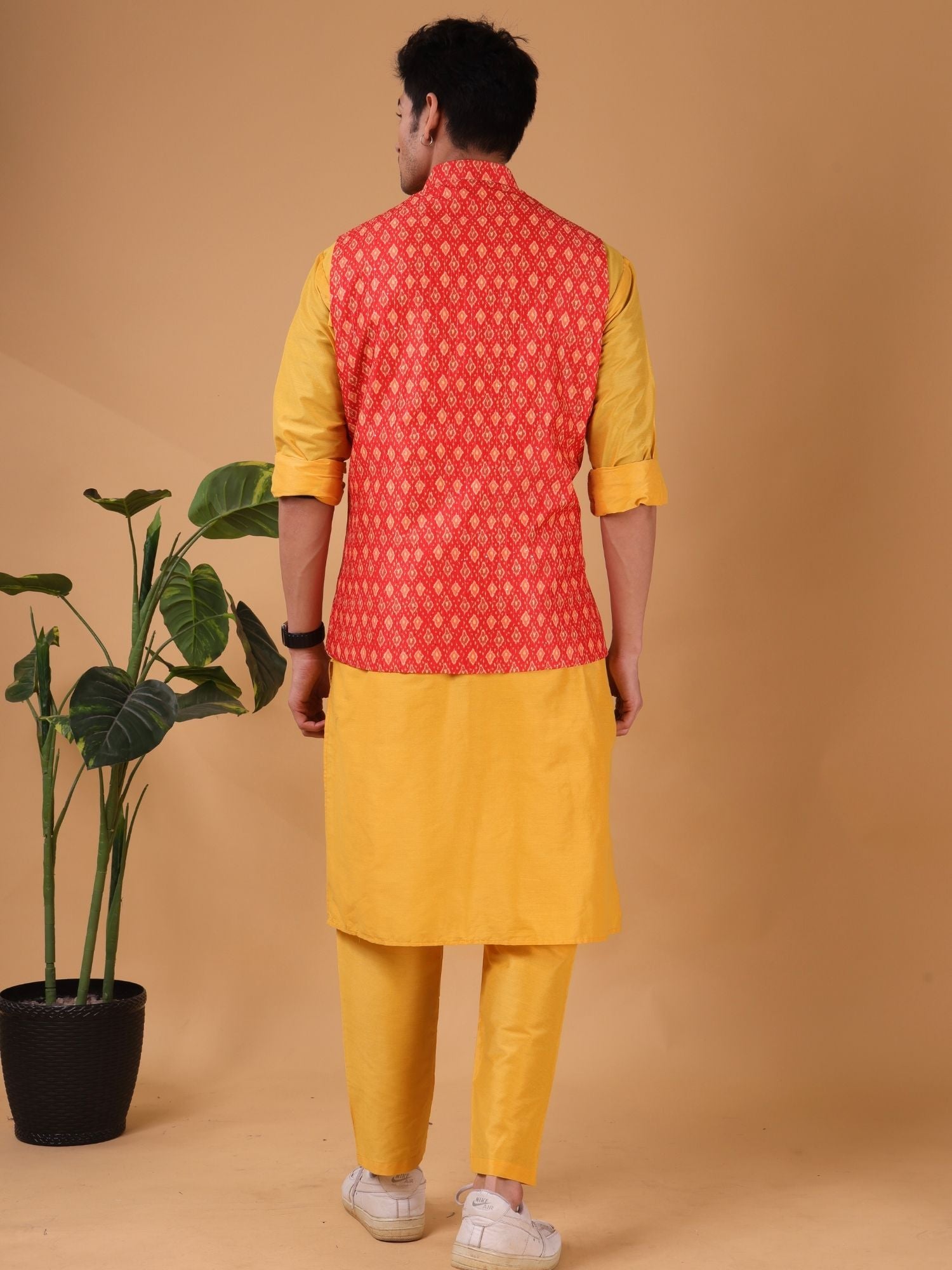 Shine Of Yellow Solid Pattern Cotton Silk Kurta Jacket Set