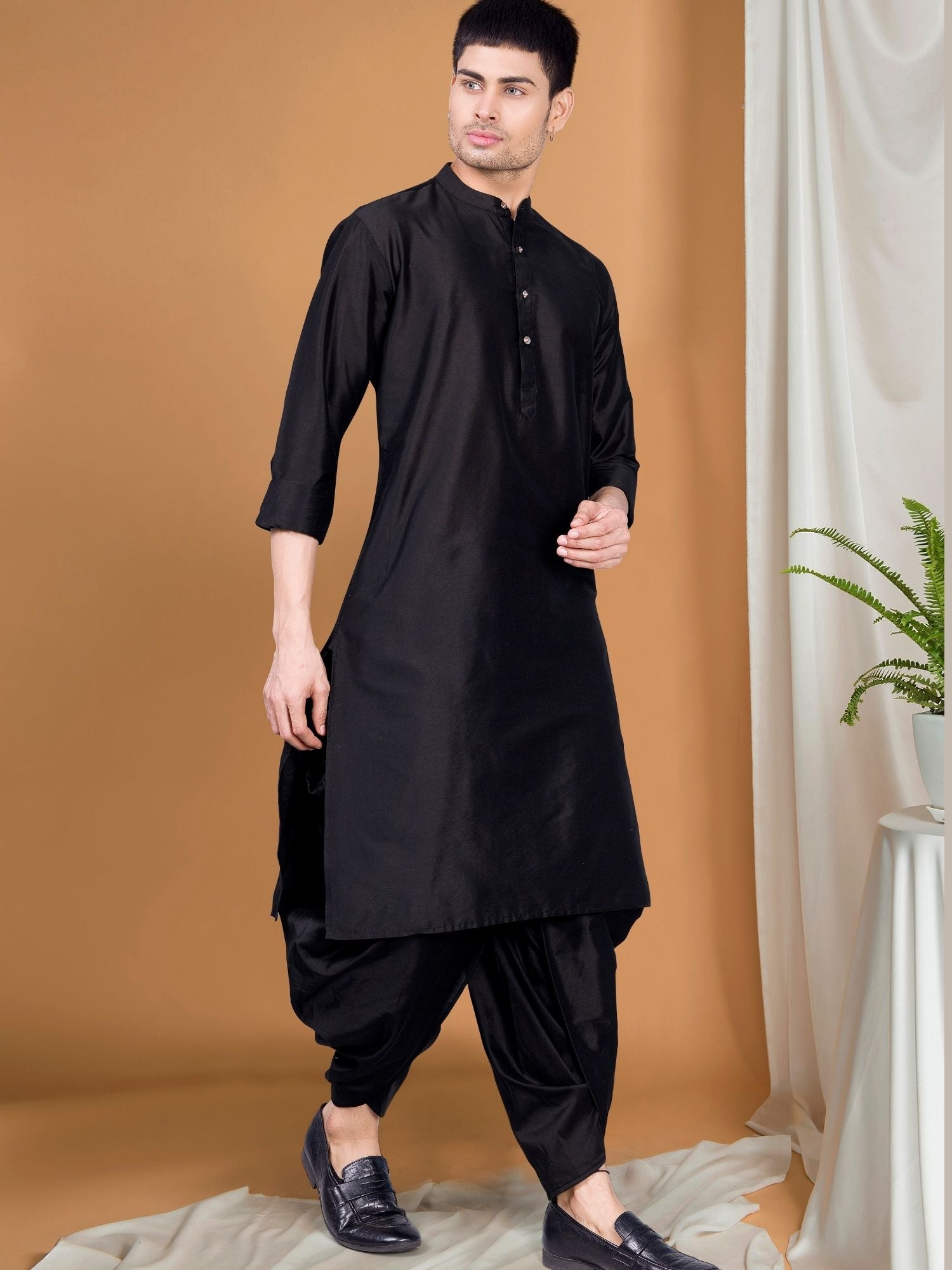 Jade Black Solid Kurta Peshawari Set