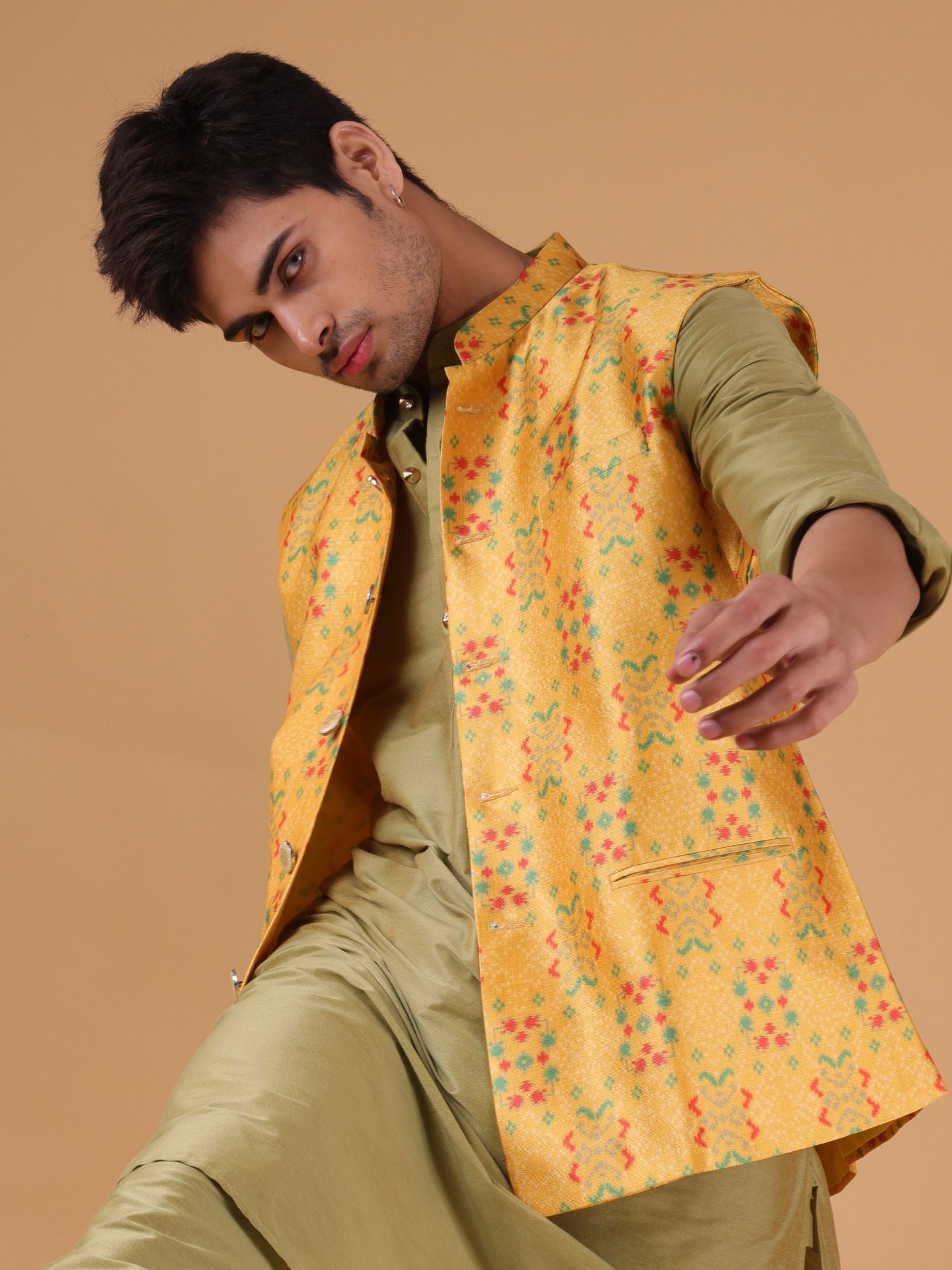 Tropical Green Solid Pattern Cotton Silk Kurta Jacket Set