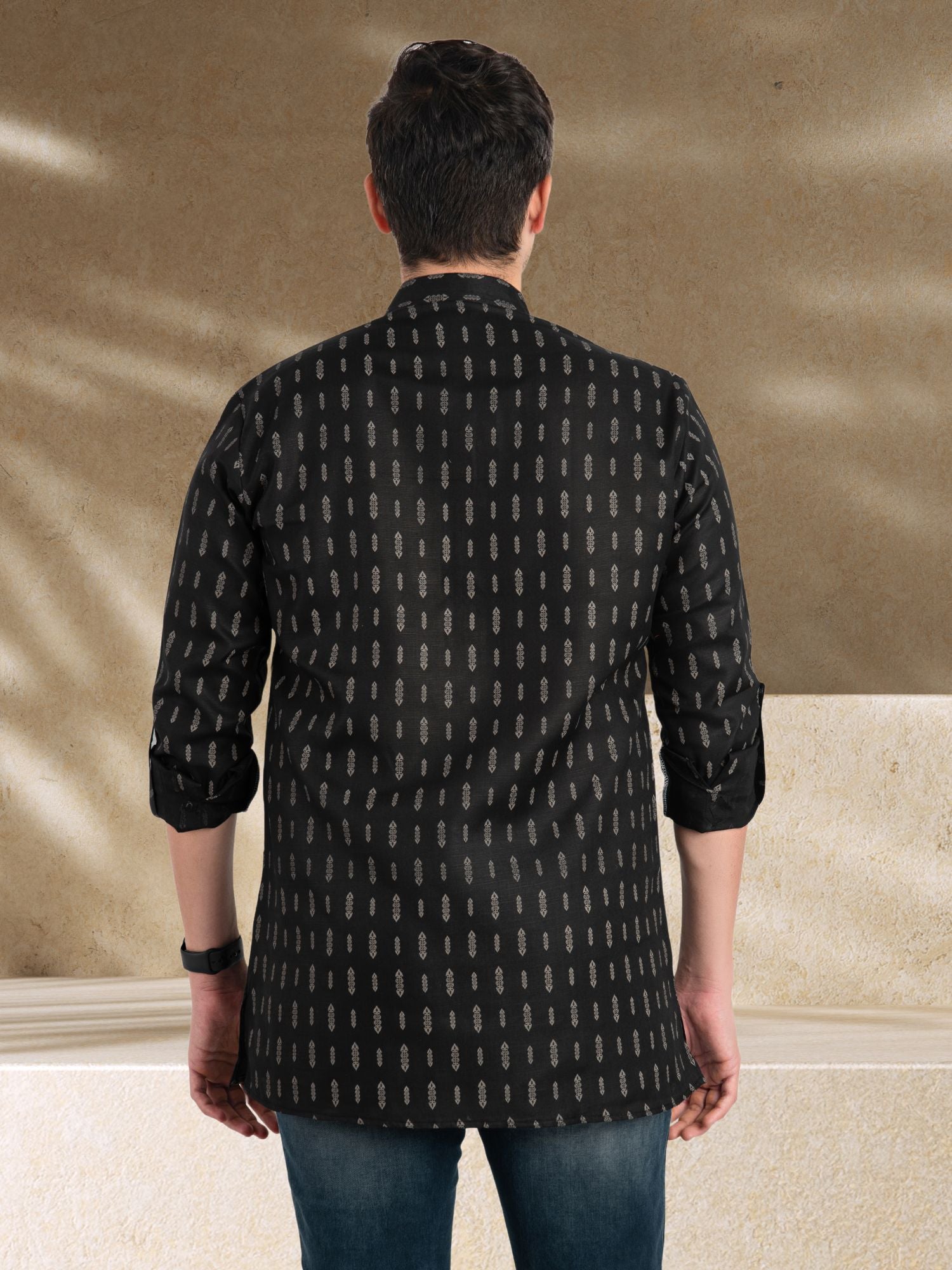 Jade Black Solid Printed Long Sleeves Short Kurta