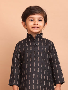 Jade Black Long Sleeves Cotton Printed Kurta