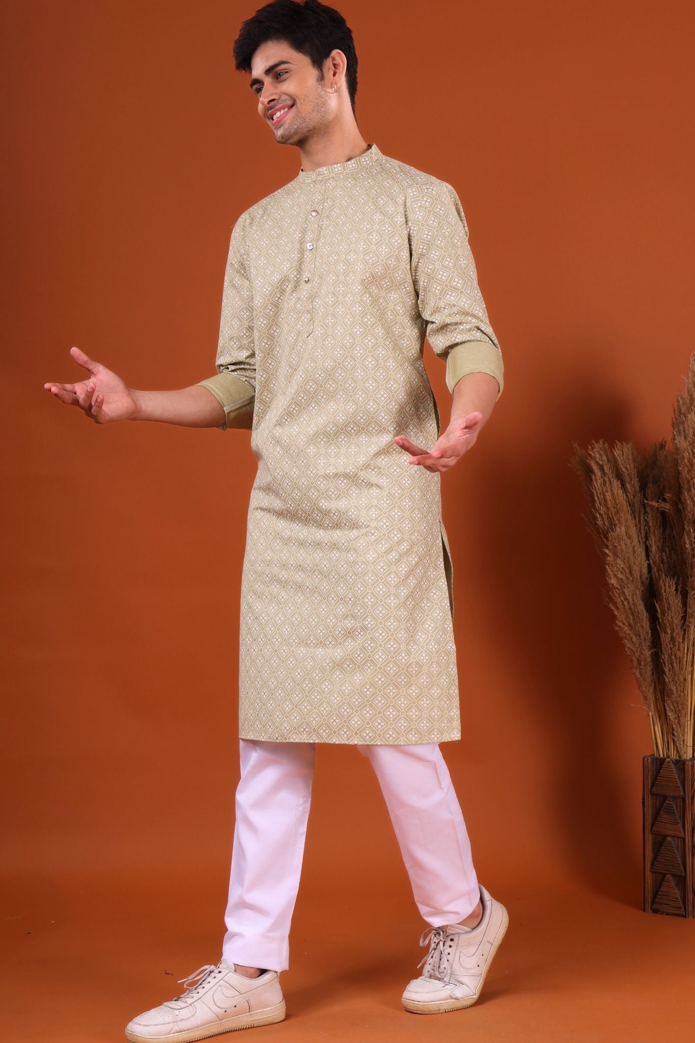 Tropical Green Lotus Gold Printed Cotton Kurta Pajama Set