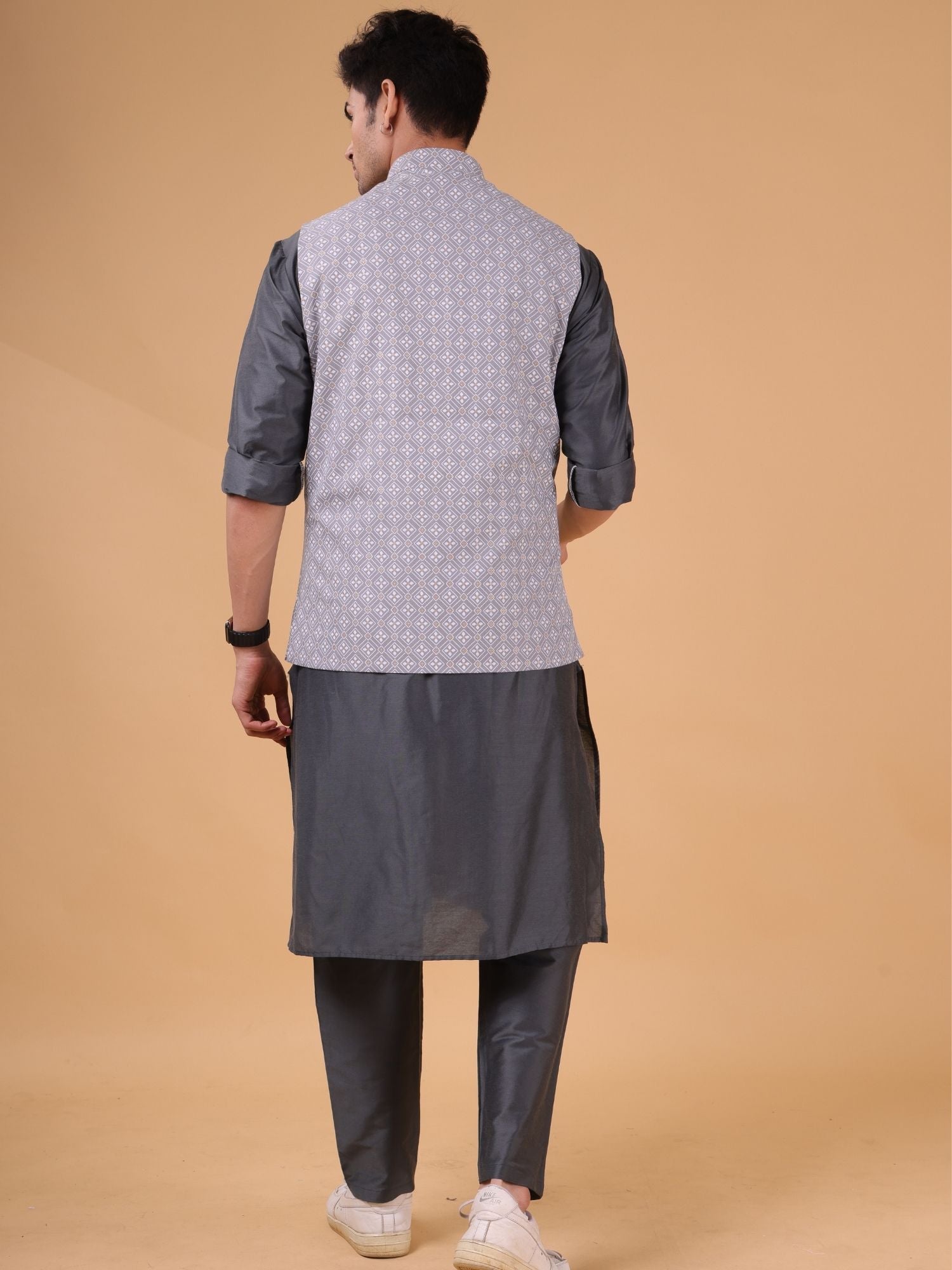 Metal Grey Solid Pattern Cotton Silk Kurta Jacket Set